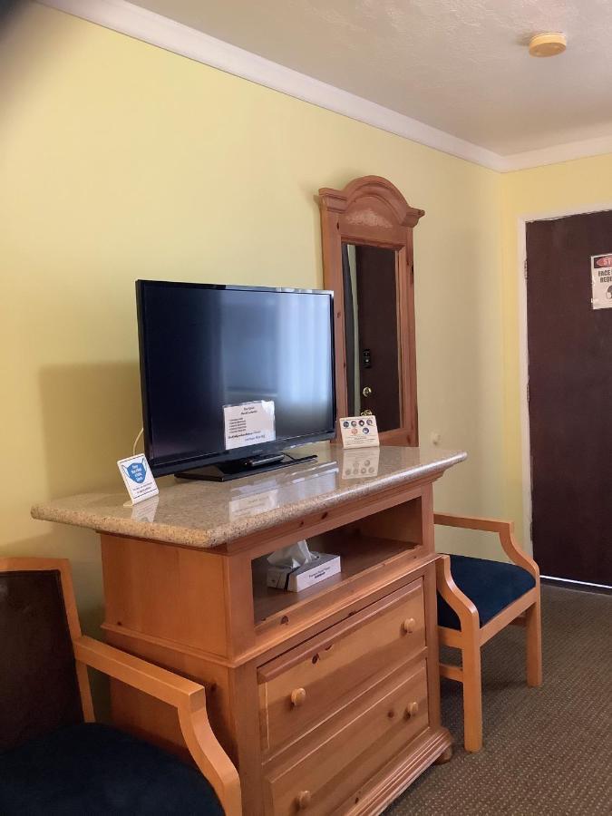 Independence Courthouse Motel Dış mekan fotoğraf